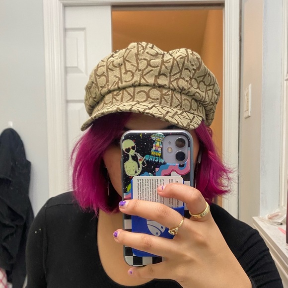 Calvin Klein hat🤩 - Picture 2 of 5